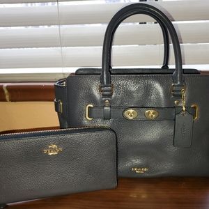 Coach Blake Carryall 25 F55665 and wallet